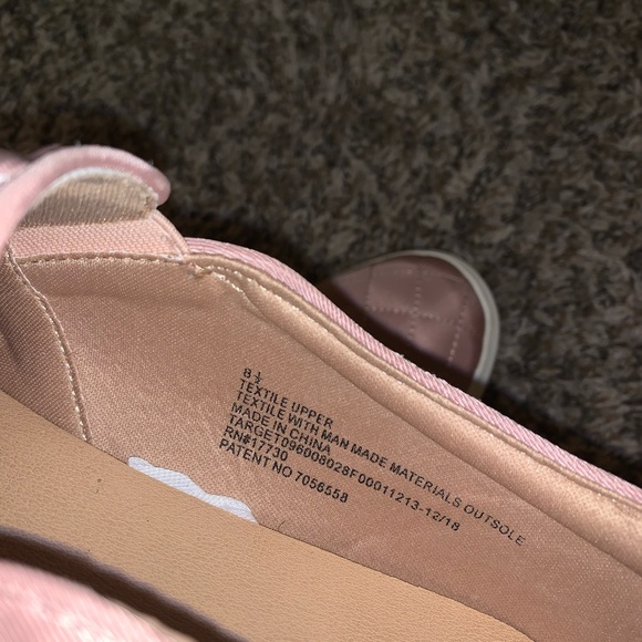 Pink flats - Picture 2 of 2